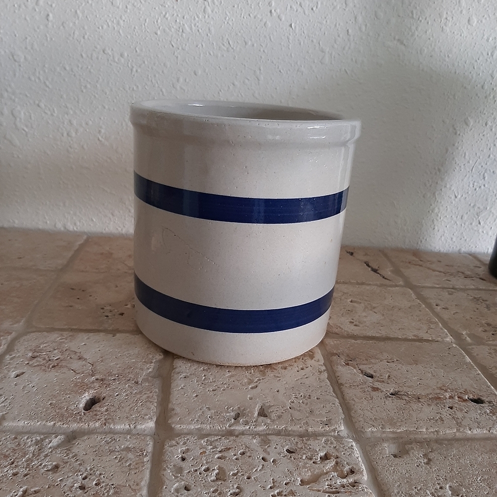 Roseville Grey & Blue Stripe Crock